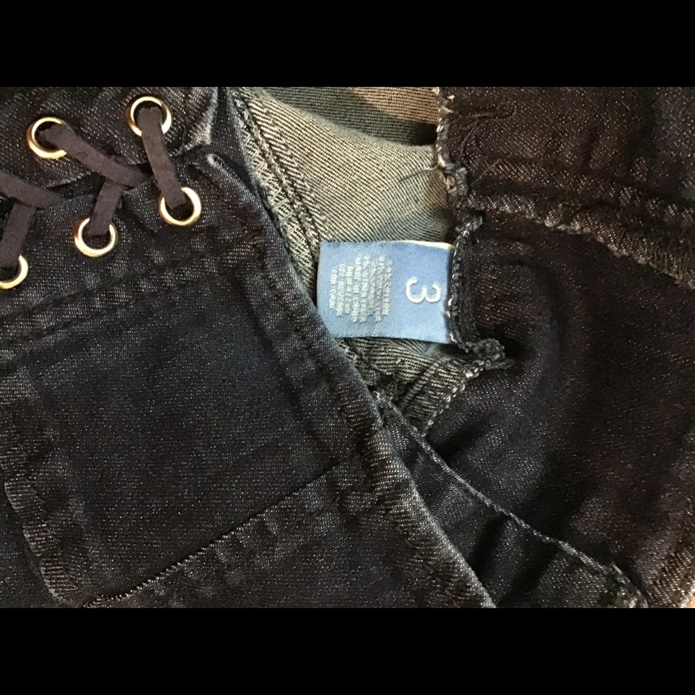 Jean shorts by Almost Famous size 3 - Picture 2 of 5
